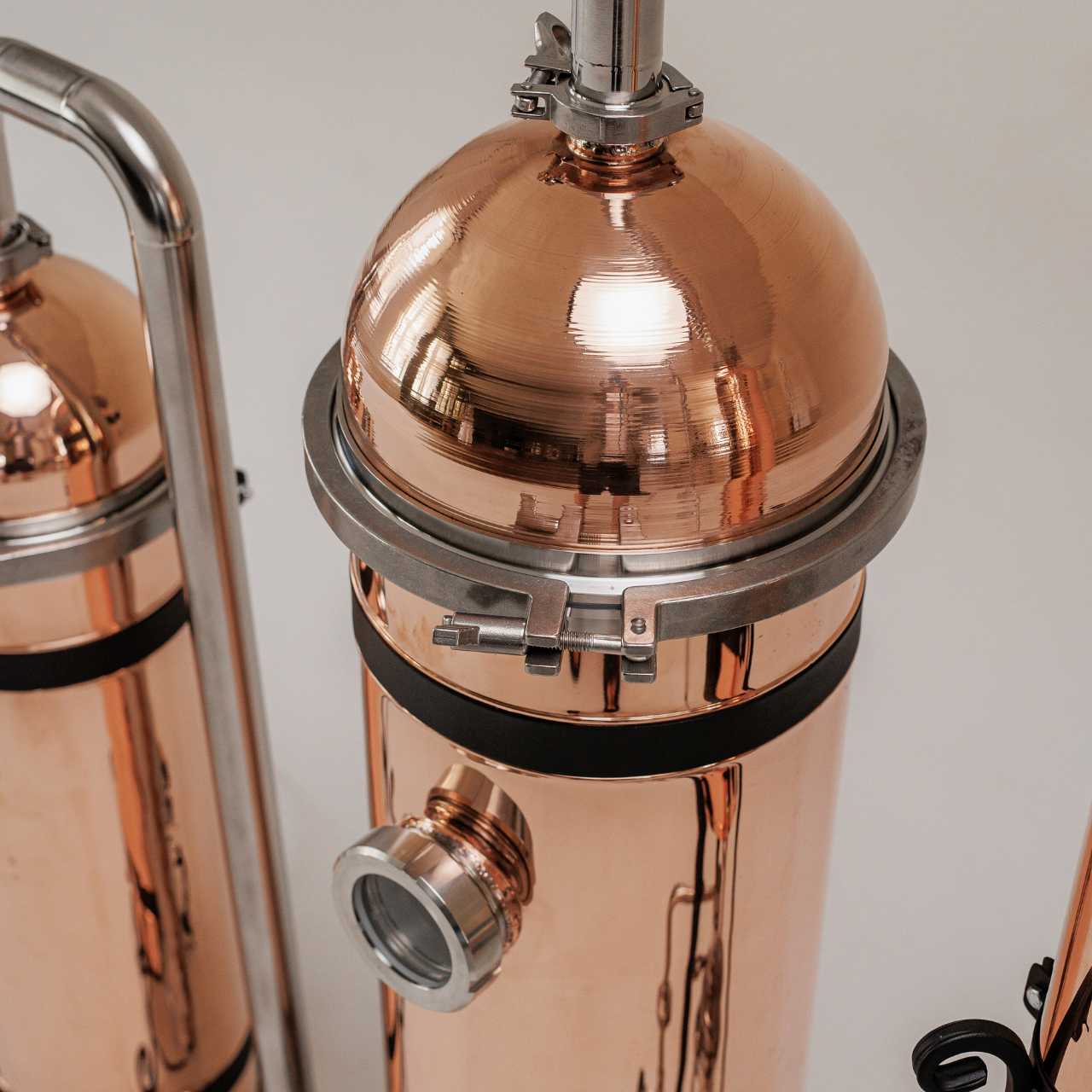 Copper Essential Oil Distiller - 21 Gall/80 Liters - [Legacy] - Copper Pro