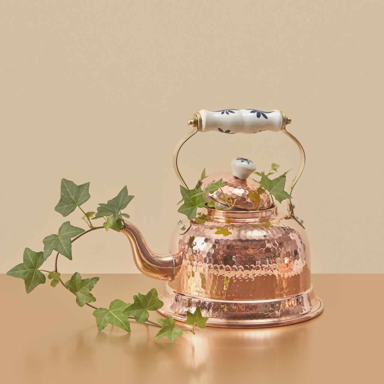 Copper Kettle with shops Ceramic Handle