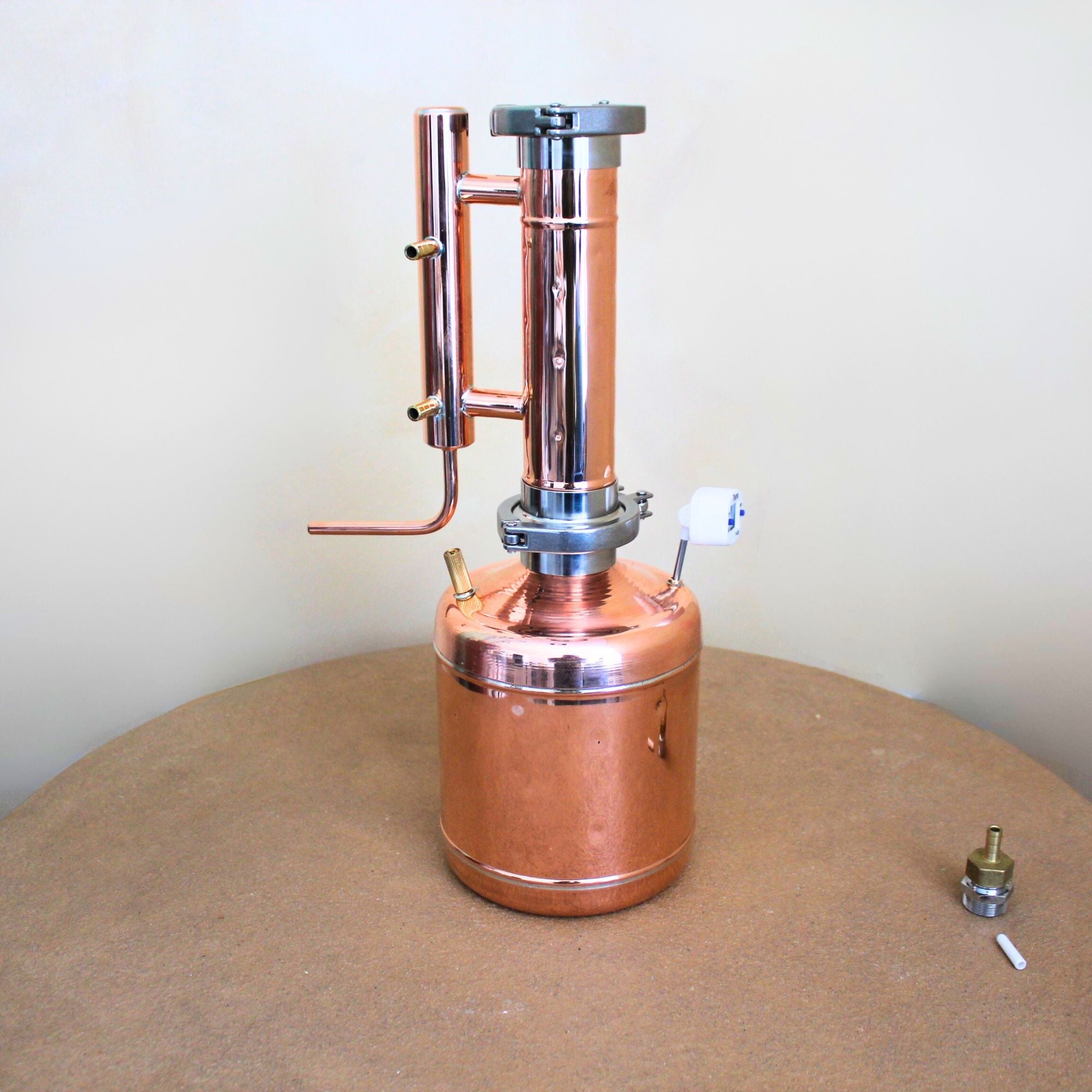 Copper Pot still 2.4 l with double clumped top - Copper Pro