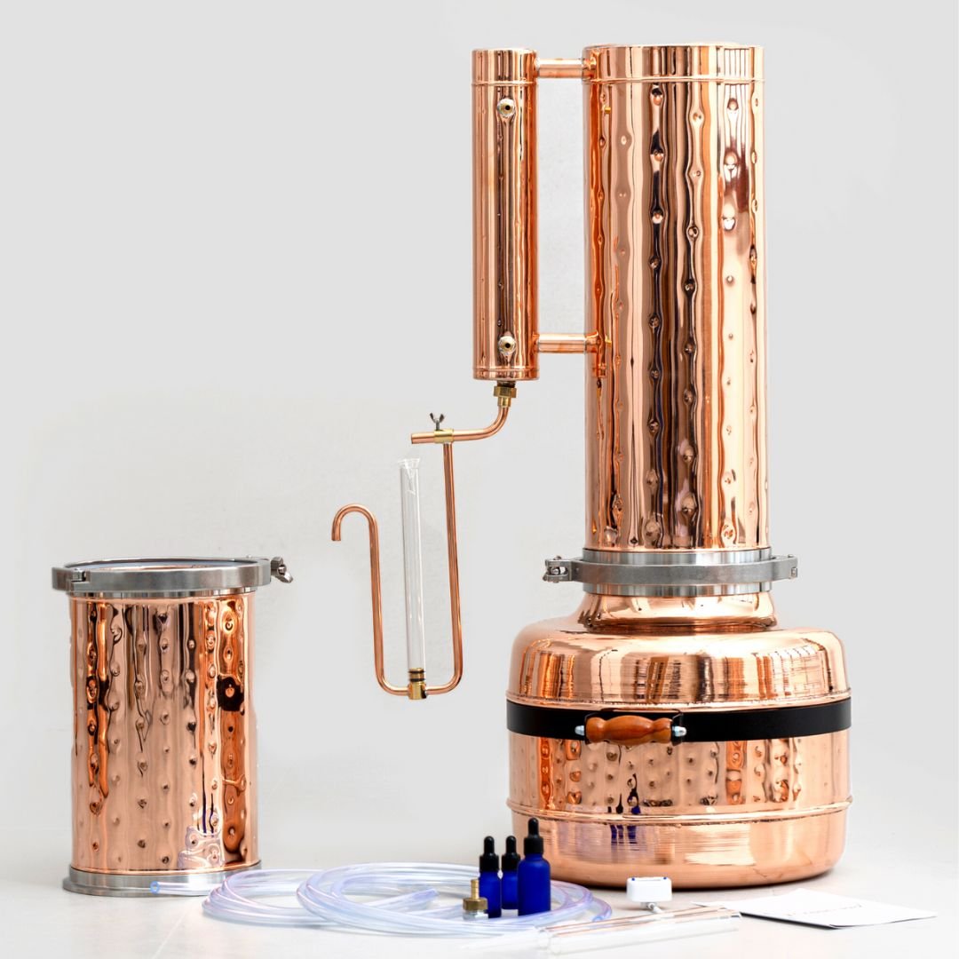 Essential Oil Distiller 6.6G (25L) | column 4.8G (18L) - 7.4G (28L) Proffesional Kit - Copper Pro