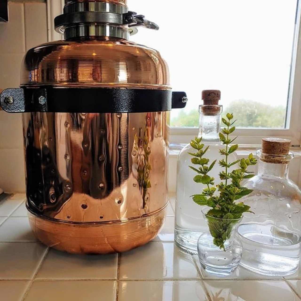 Herb distiller 3.2G (12L) | column 0.79G (2L) [hydrosols] - Copper Pro